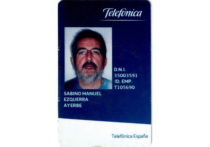 Carnet de Empleado (2015)
