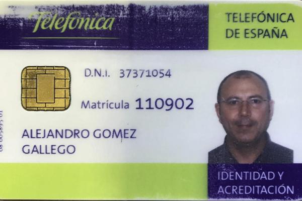Carnet de Empleado (2000)