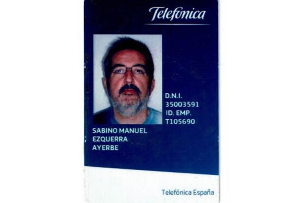 Carnet de Empleado (2015)