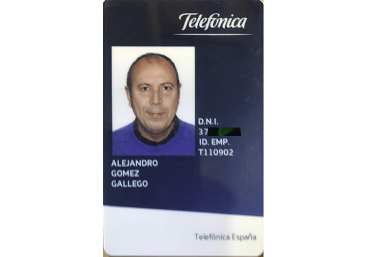 Carnet de Empleado (2014)